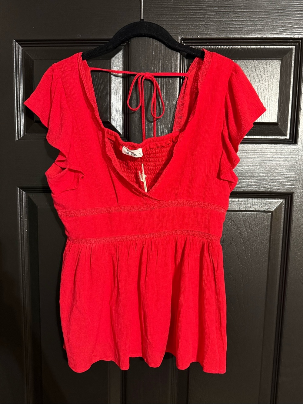 In Bloom Red V-Neck Tie-Back Peplum Top, NWT